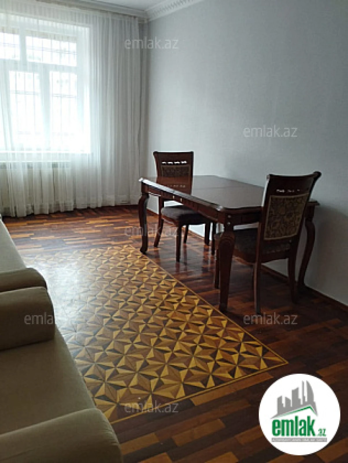 Satılır 3 otaqlı köhnə tikili 70 m²