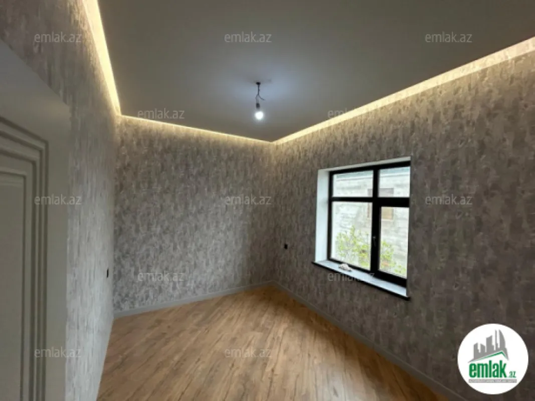 Satılır 4 otaqlı həyət evi 160 m²