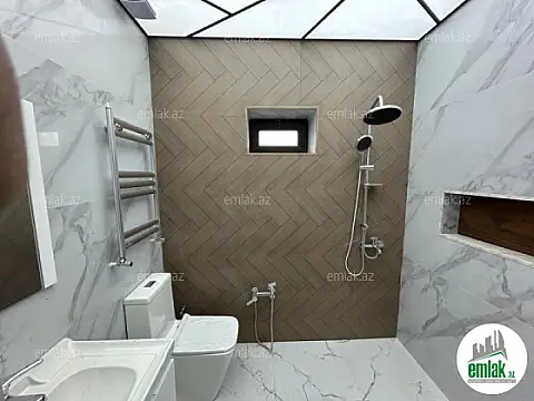 Satılır 4 otaqlı həyət evi 160 m²