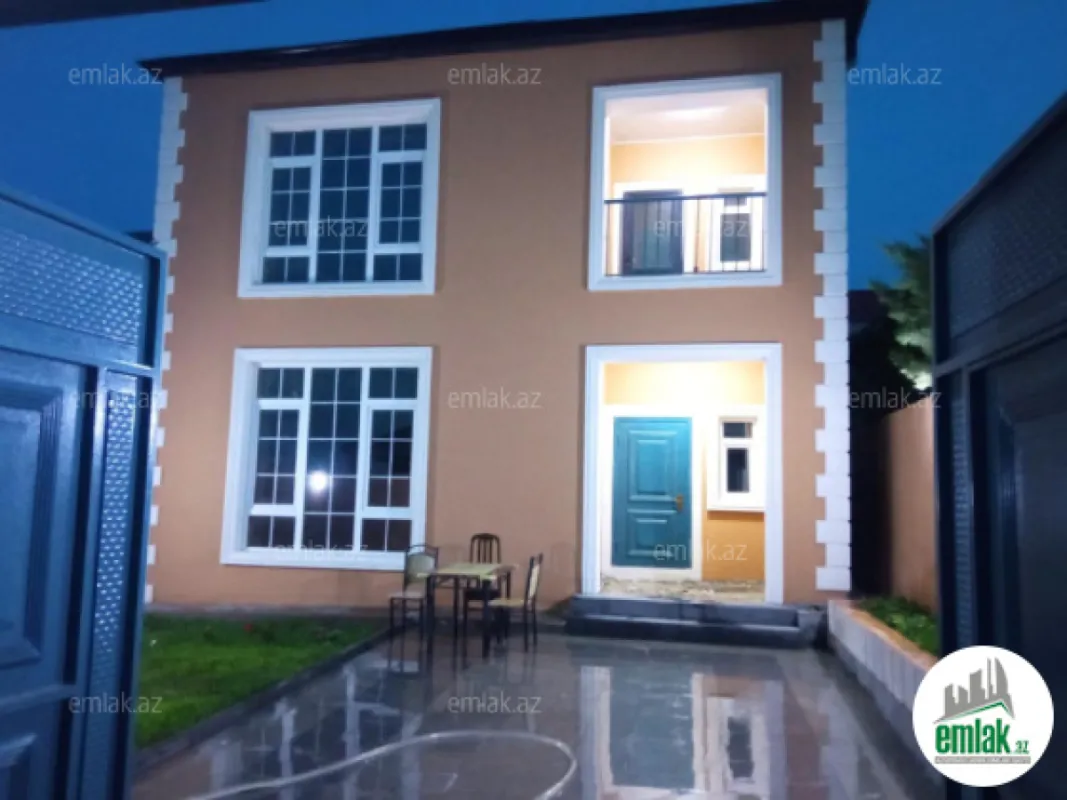 Satılır 4 otaqlı həyət evi 185 m²