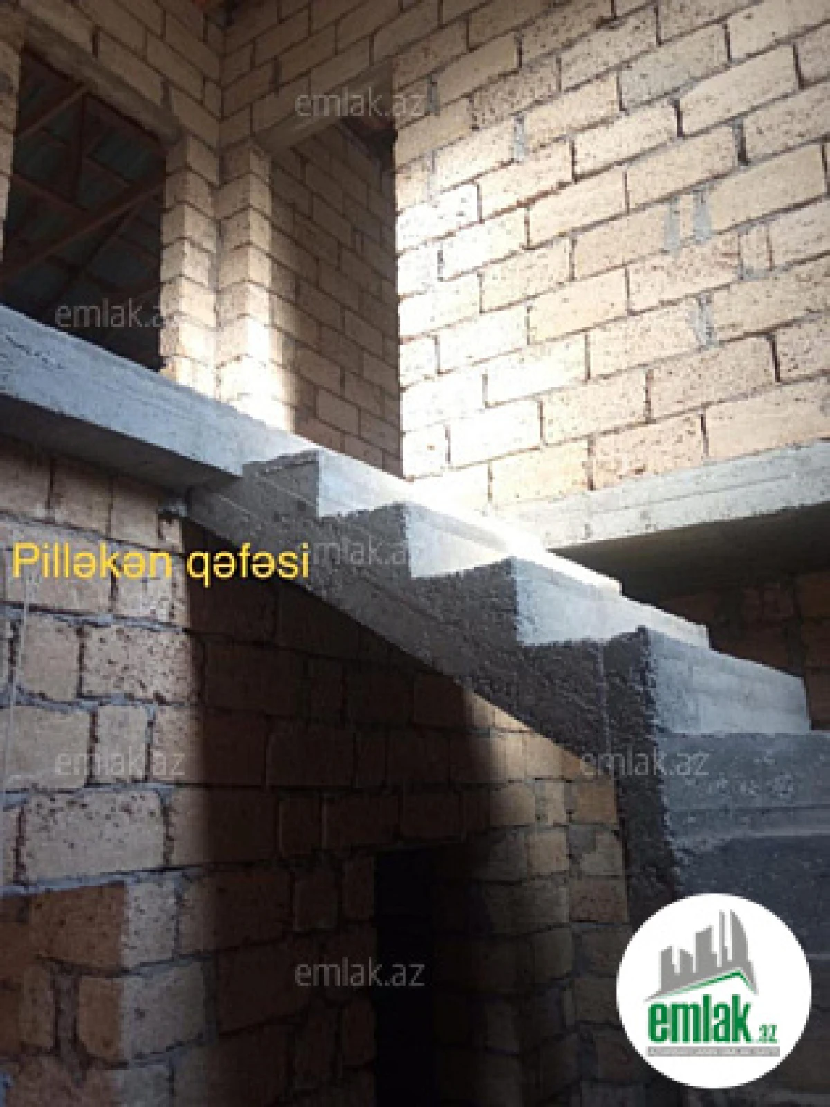 Satılır 4 otaqlı həyət evi 185 m²