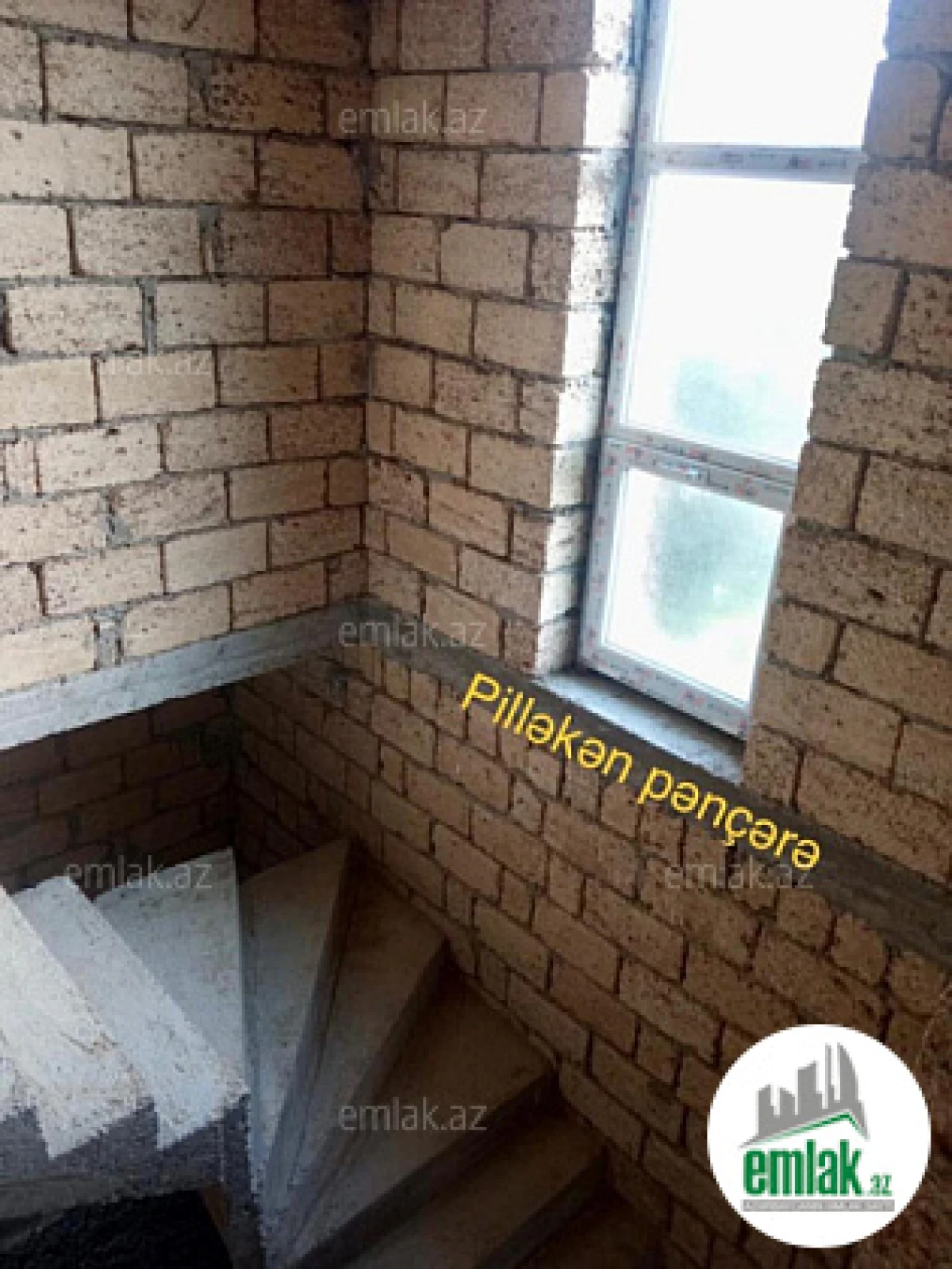 Satılır 4 otaqlı həyət evi 185 m²