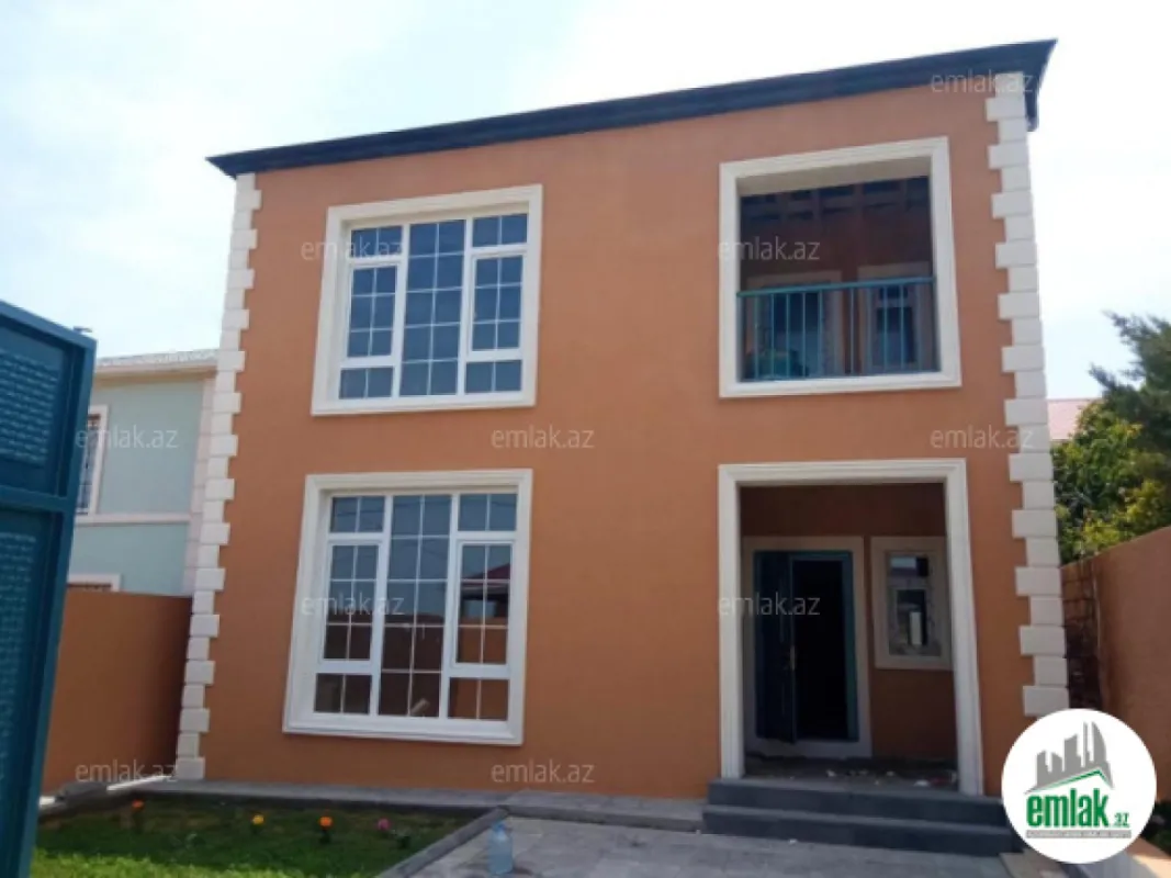 Satılır 4 otaqlı həyət evi 185 m²