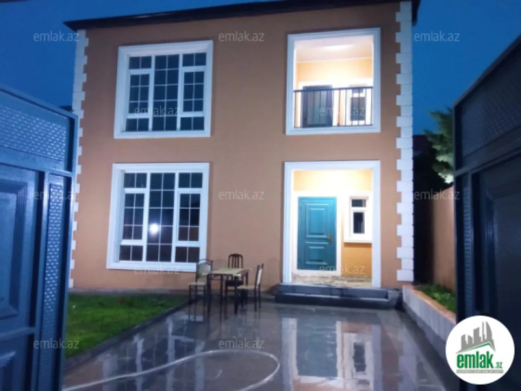 Satılır 4 otaqlı həyət evi 185 m²