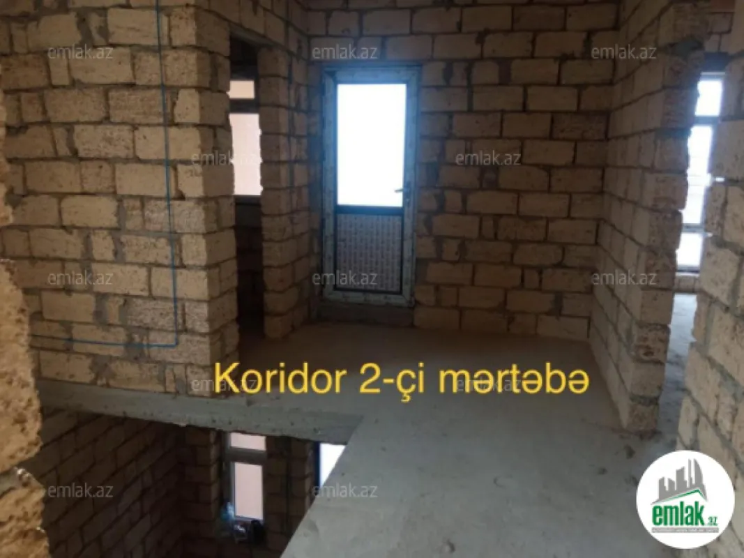 Satılır 4 otaqlı həyət evi 185 m²