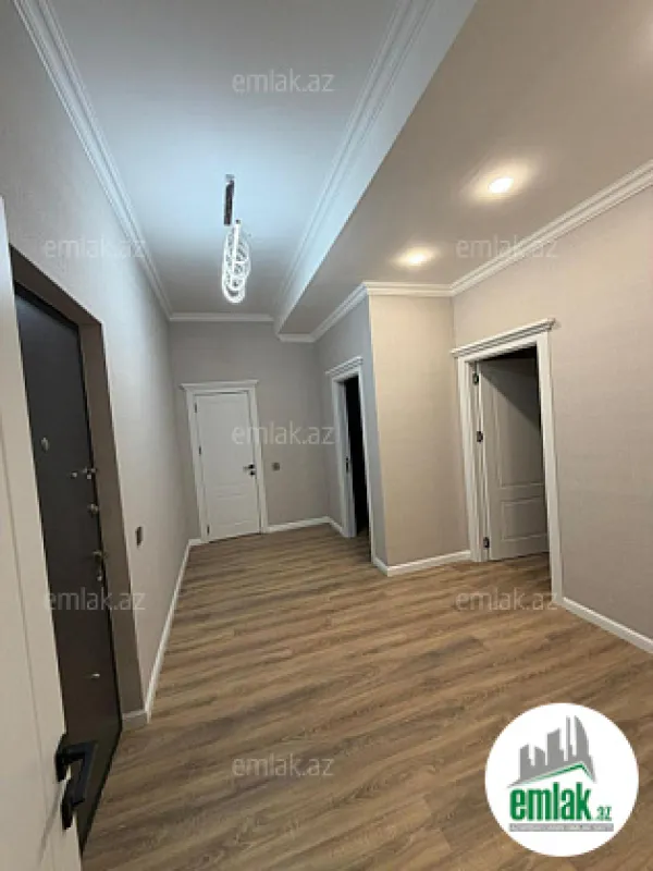 Satılır 3 otaqlı yeni tikili 83 m²