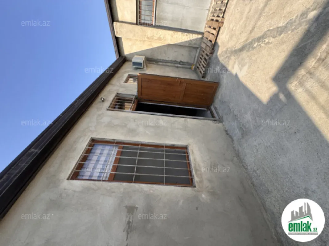 Satılır 2 otaqlı obyekt 300 m²