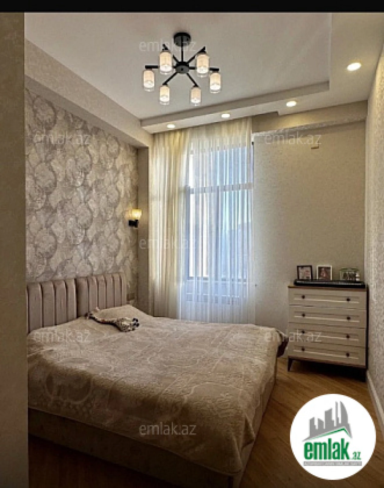 Satılır 3 otaqlı yeni tikili 105 m²