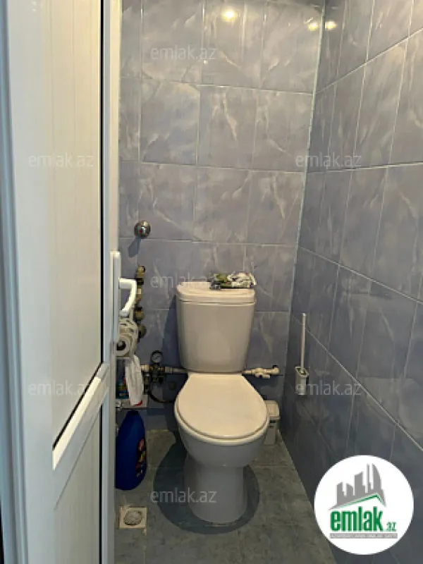 Satılır 3 otaqlı köhnə tikili 95 m²