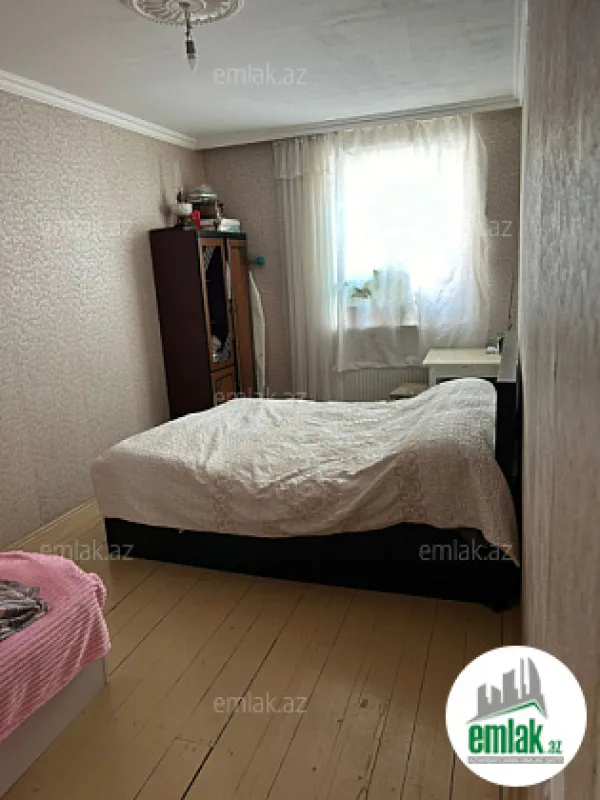 Satılır 3 otaqlı köhnə tikili 95 m²