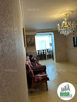 Satılır 3 otaqlı köhnə tikili 95 m²