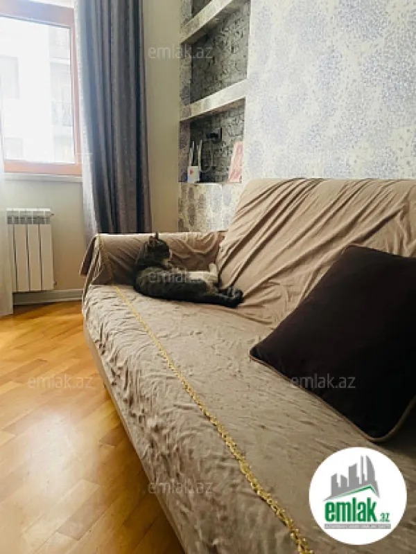 Satılır 2 otaqlı yeni tikili 58 m²