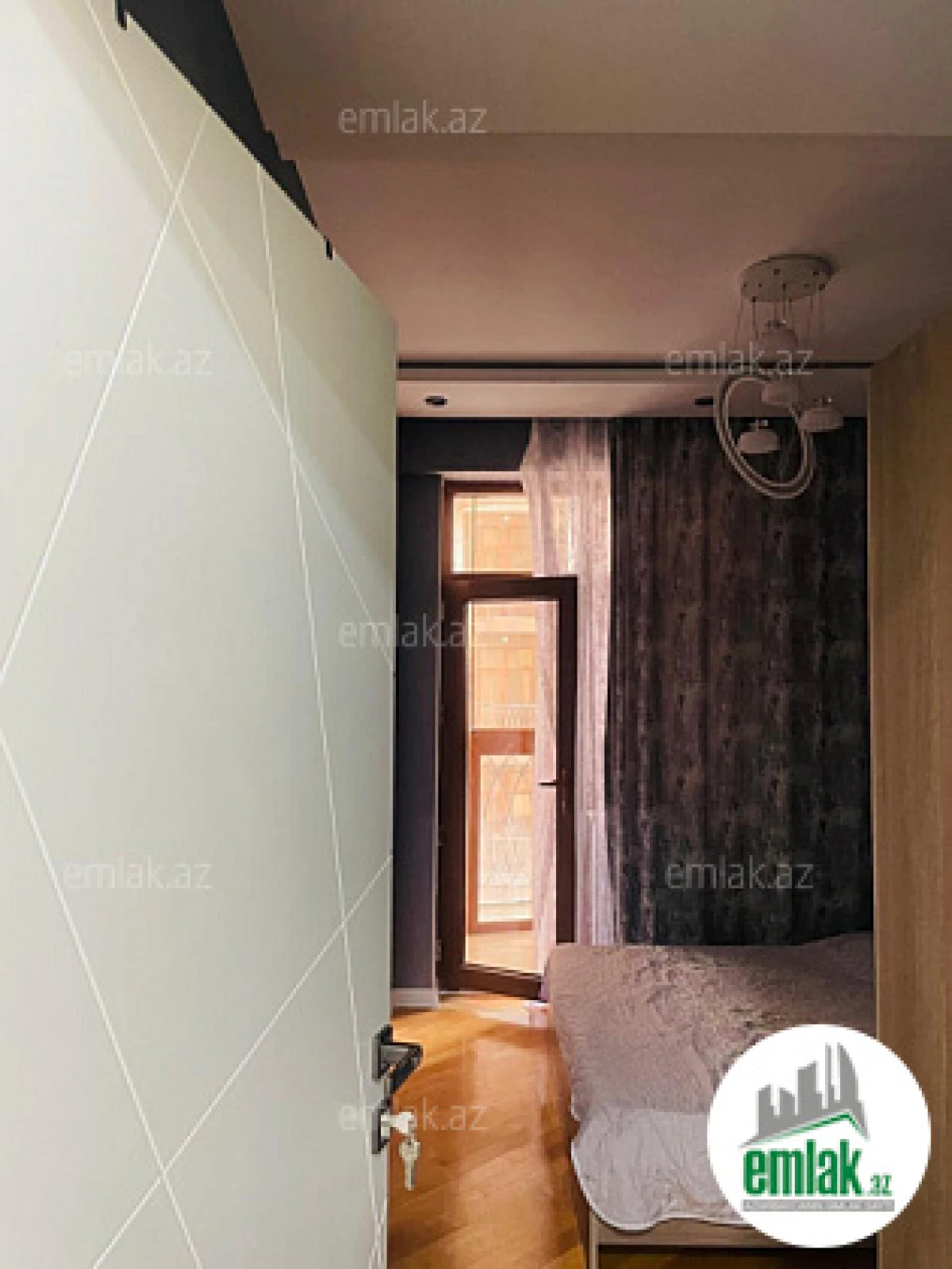 Satılır 2 otaqlı yeni tikili 58 m²