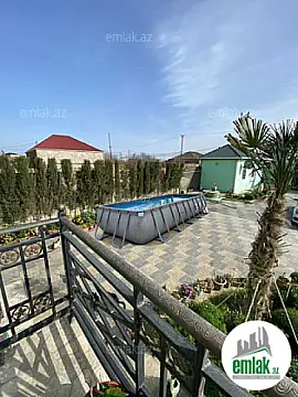 Satılır 5 otaqlı həyət evi 280 m²