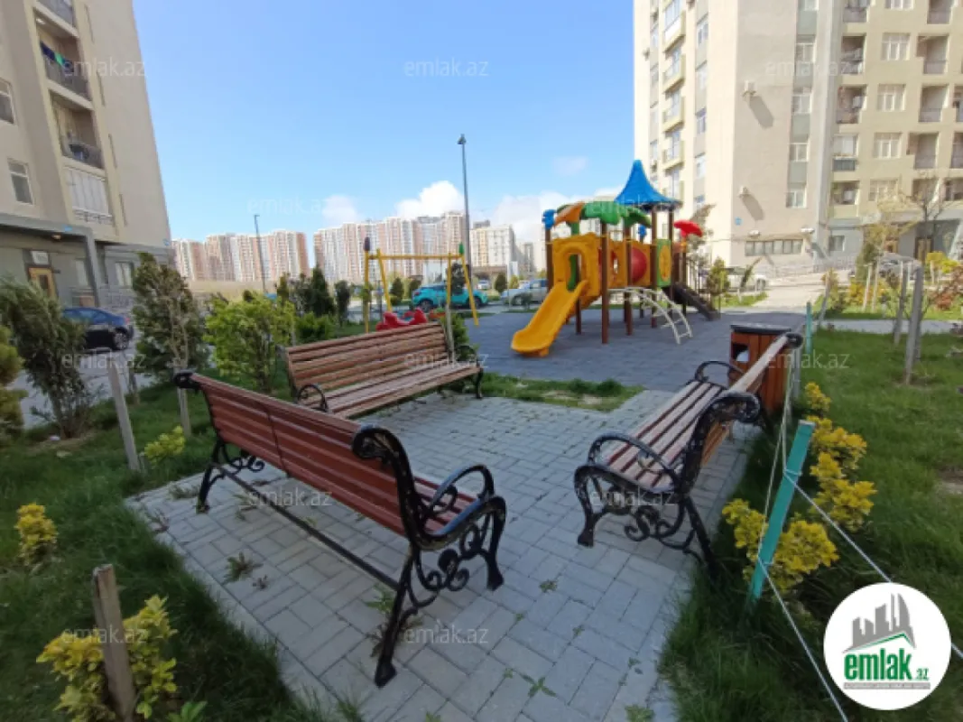 Satılır 4 otaqlı yeni tikili 111 m²