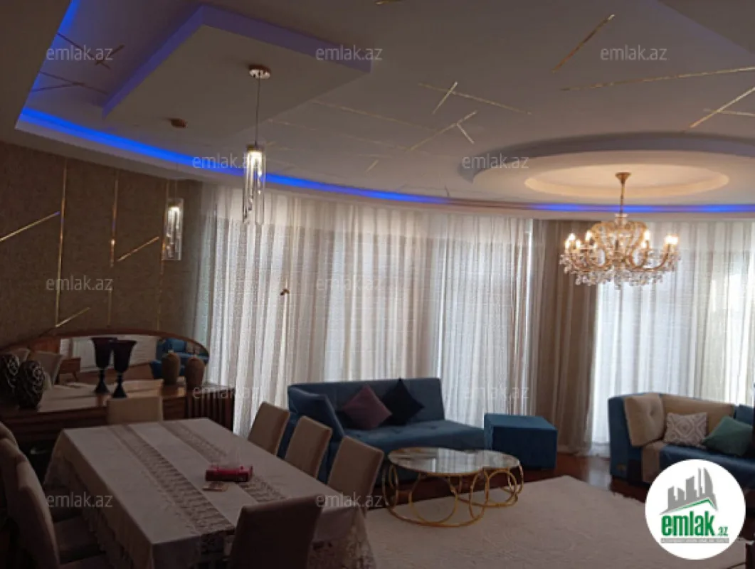 Satılır 4 otaqlı yeni tikili 160 m²