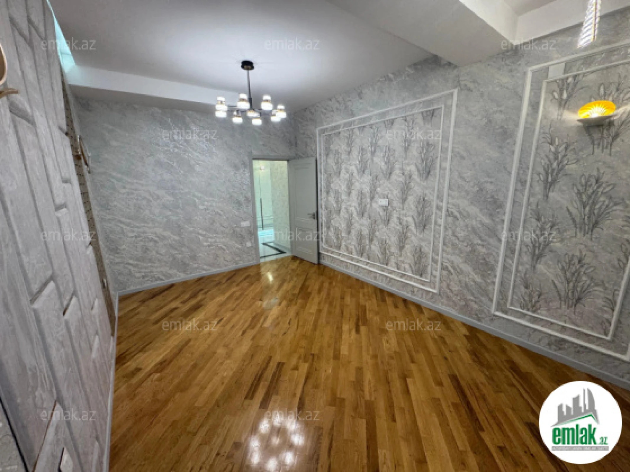 Satılır 2 otaqlı yeni tikili 85 m²