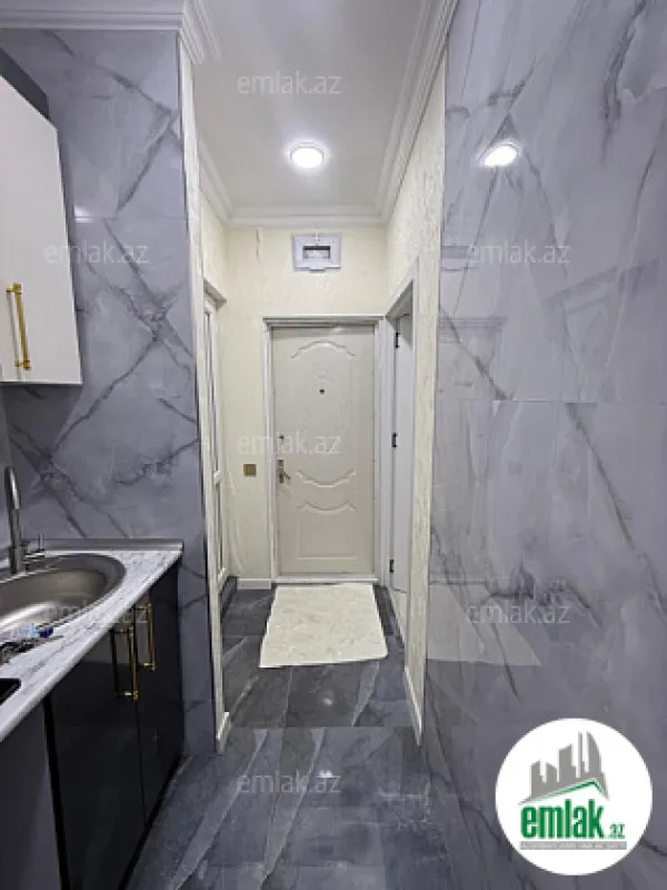 Satılır 2 otaqlı köhnə tikili 40 m²