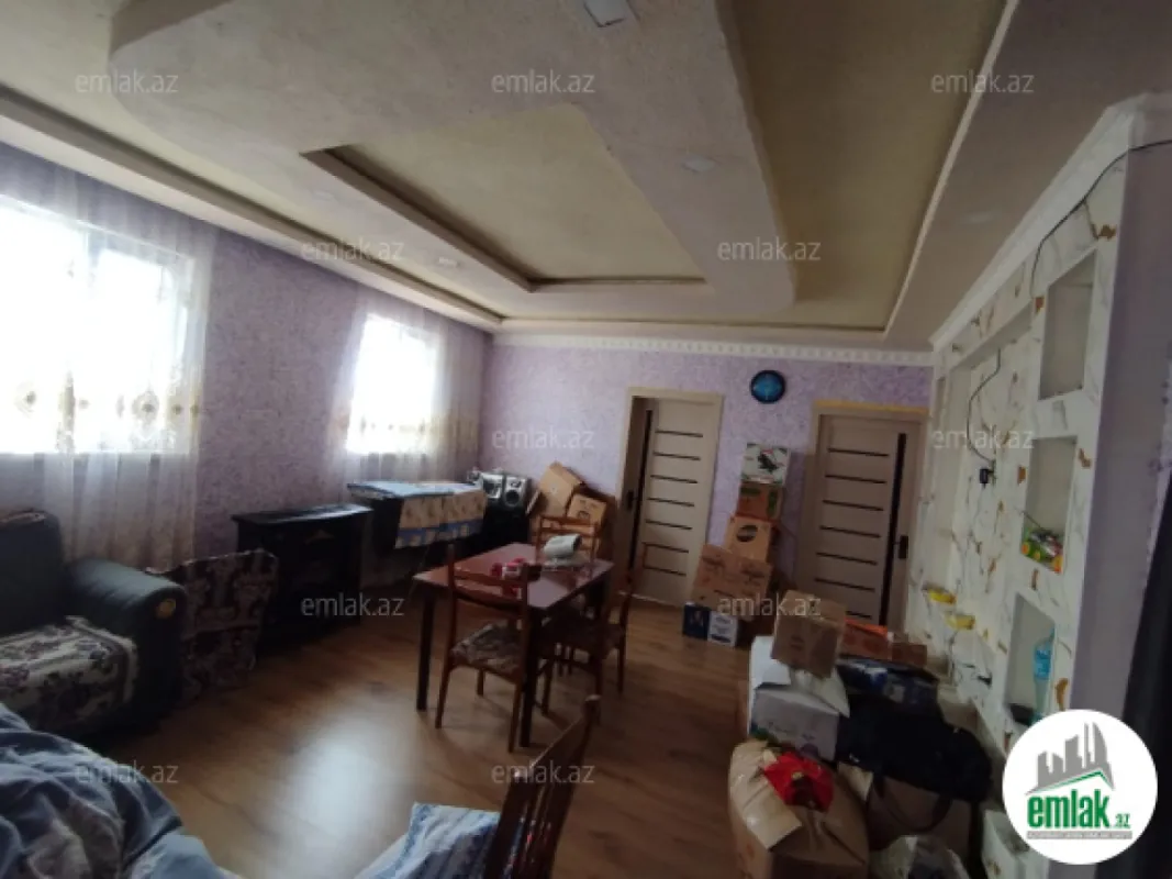 Satılır 3 otaqlı həyət evi 80 m²