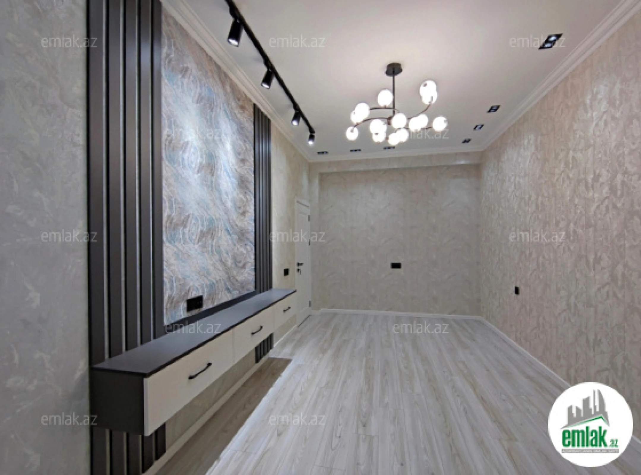 Satılır 2 otaqlı yeni tikili 62 m²