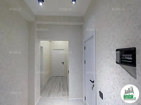Satılır 2 otaqlı yeni tikili 62 m²