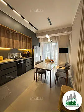 Satılır 3 otaqlı yeni tikili 128 m²