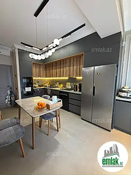 Satılır 3 otaqlı yeni tikili 128 m²