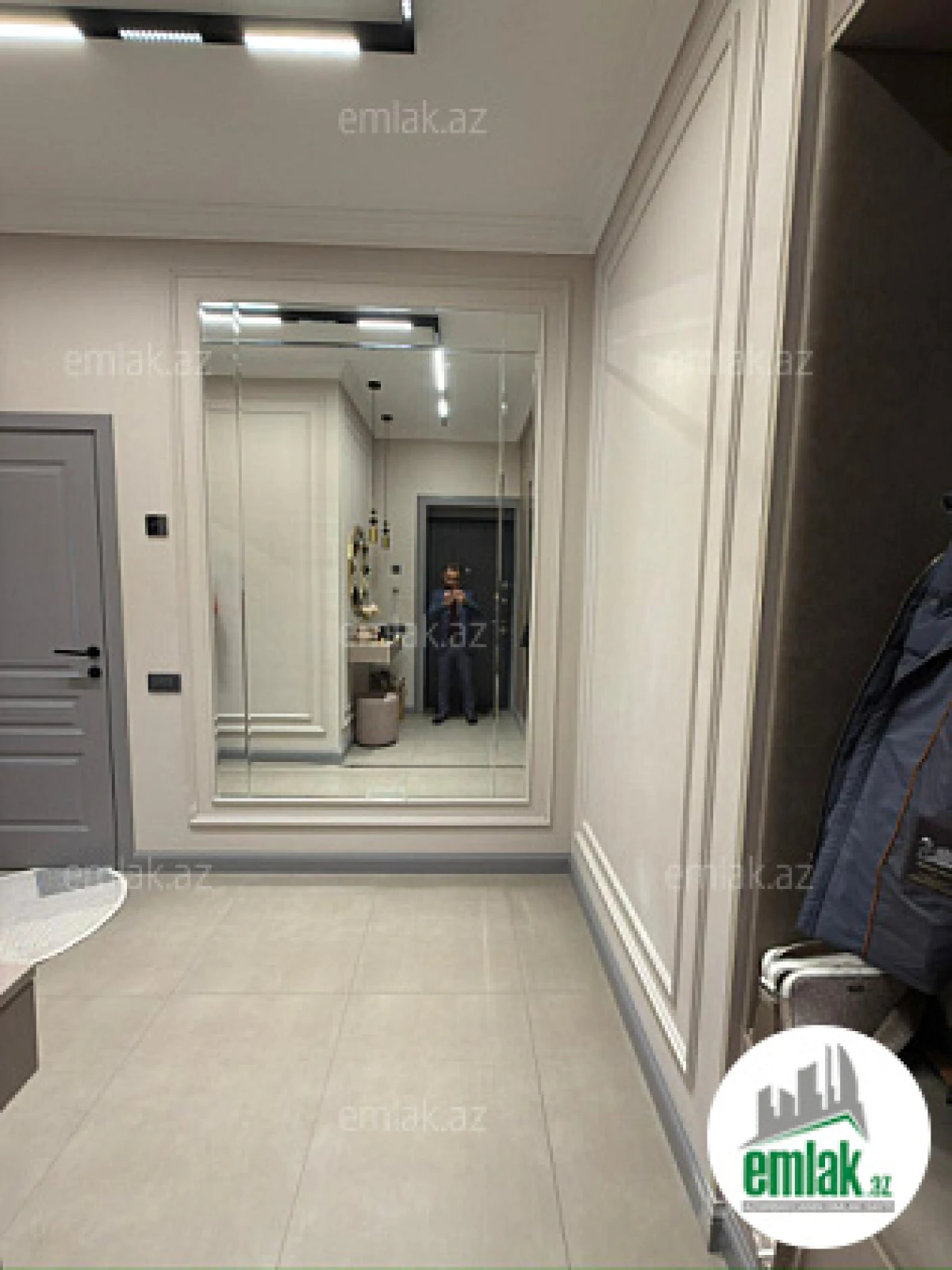 Satılır 3 otaqlı yeni tikili 128 m²