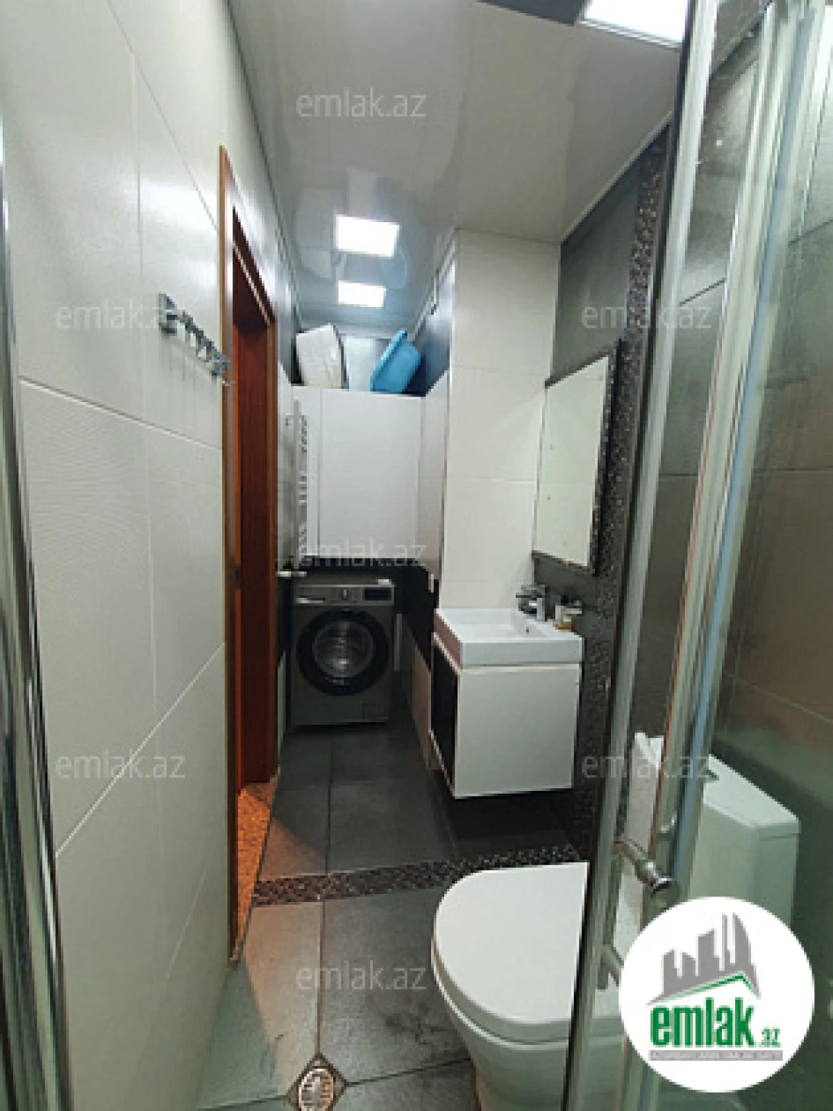 Satılır 4 otaqlı yeni tikili 130 m²