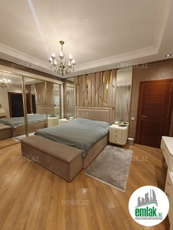 Satılır 4 otaqlı yeni tikili 130 m²