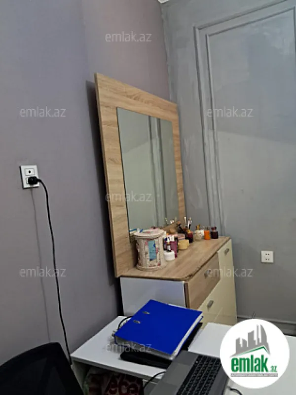 Satılır 4 otaqlı həyət evi 100 m²