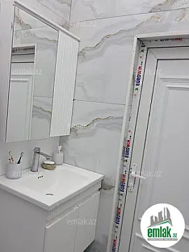 Satılır 4 otaqlı həyət evi 100 m²