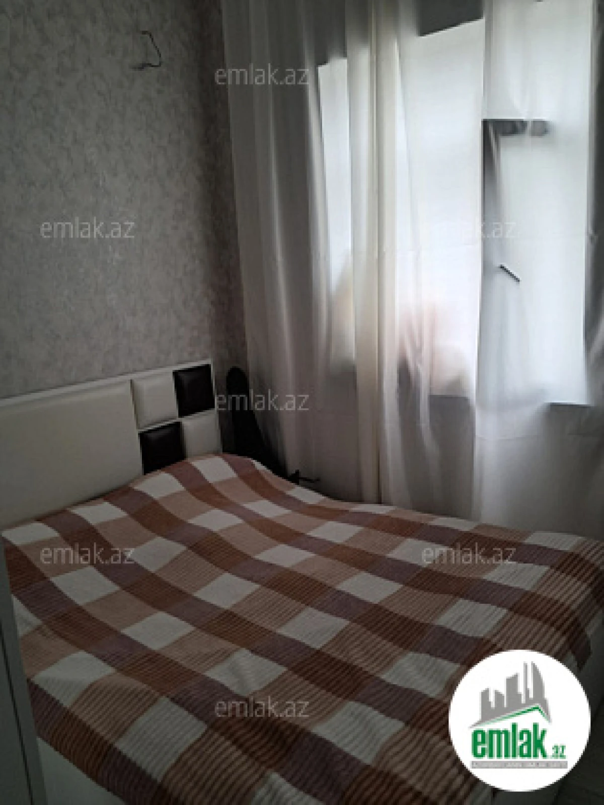 Satılır 4 otaqlı həyət evi 100 m²