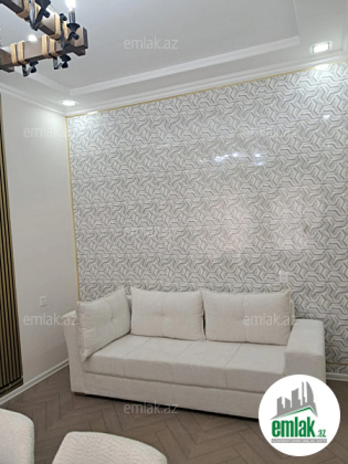 Satılır 4 otaqlı həyət evi 100 m²