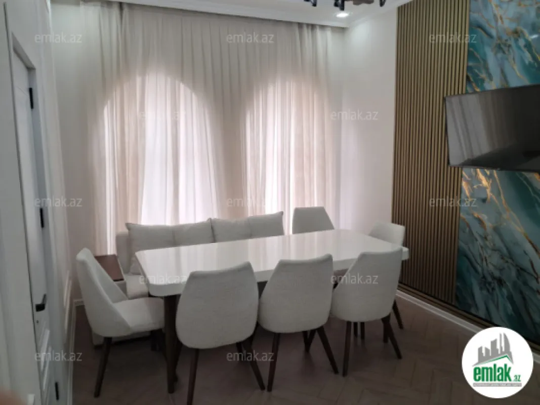 Satılır 4 otaqlı həyət evi 100 m²