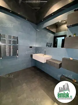 Satılır 8 otaqlı həyət evi 650 m²