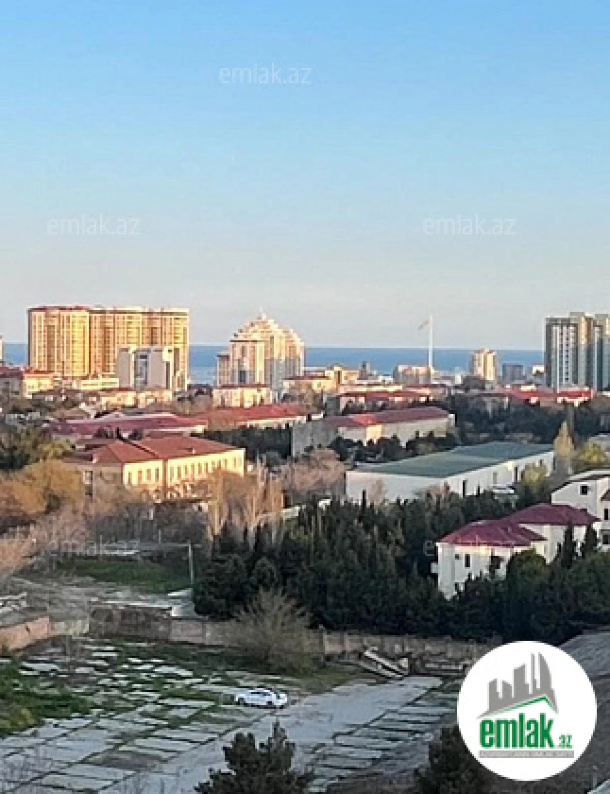 Satılır 2 otaqlı yeni tikili 99 m²