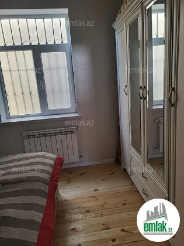 Satılır 3 otaqlı həyət evi 100 m²