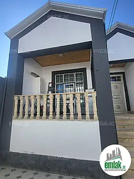 Satılır 3 otaqlı həyət evi 100 m²