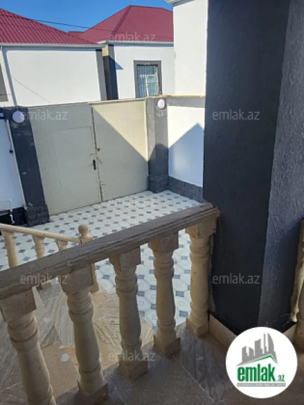 Satılır 3 otaqlı həyət evi 100 m²