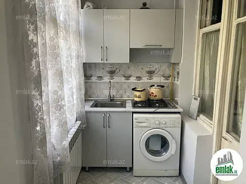 Satılır 3 otaqlı köhnə tikili 65 m²