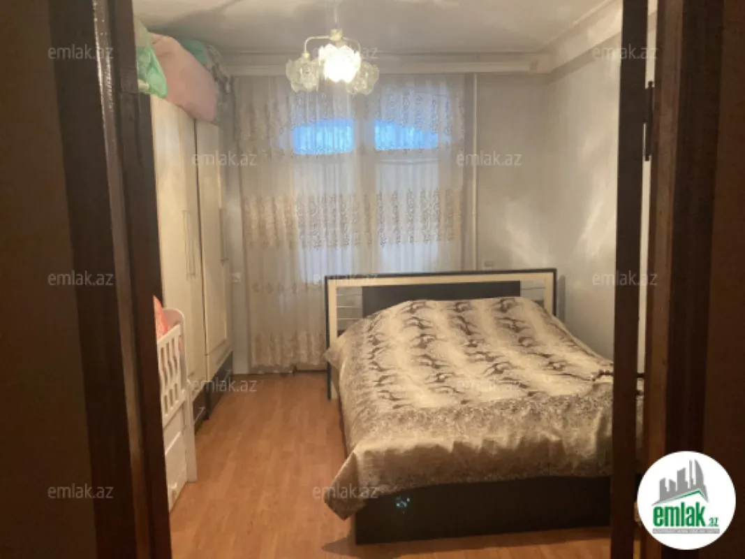 Satılır 3 otaqlı köhnə tikili 65 m²