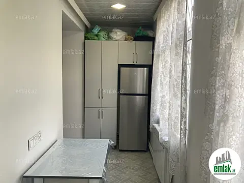 Satılır 3 otaqlı köhnə tikili 65 m²