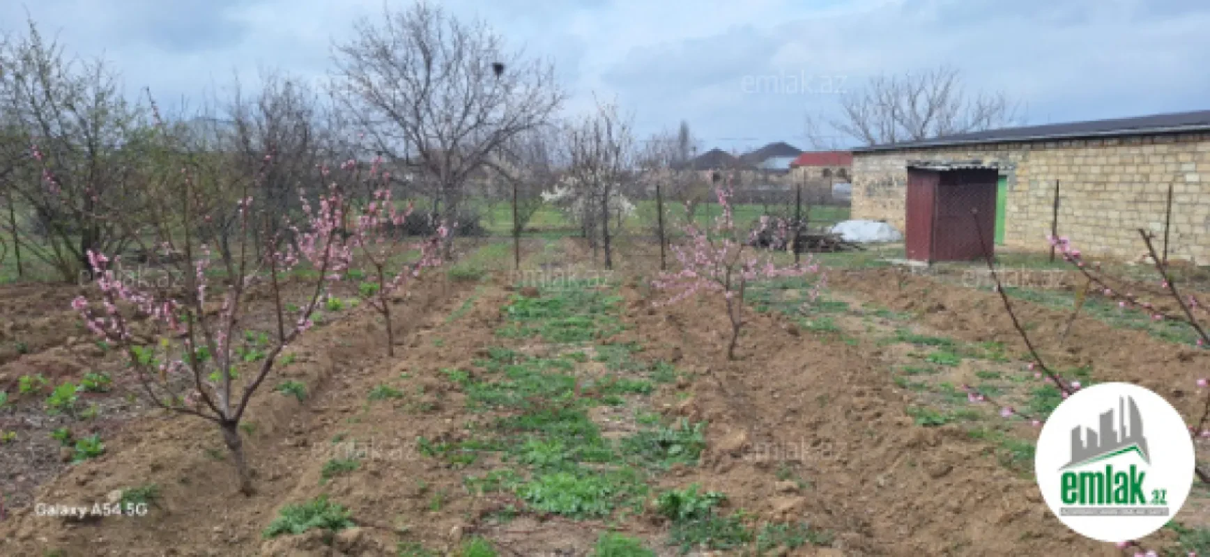 Satılır torpaq sahəsi 20 m²