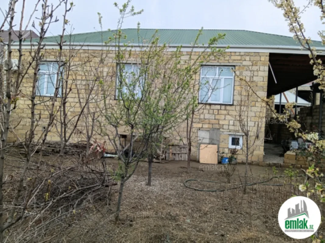 Satılır 4 otaqlı yeni tikili 120 m²