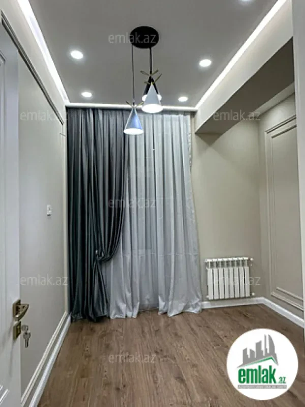 Satılır 3 otaqlı yeni tikili 90 m²
