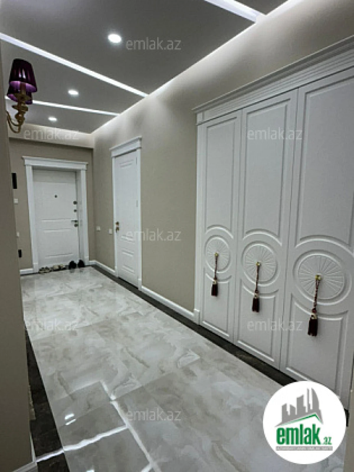 Satılır 3 otaqlı yeni tikili 90 m²