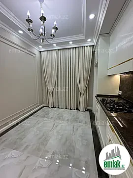 Satılır 3 otaqlı yeni tikili 90 m²