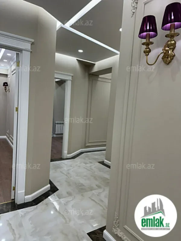 Satılır 3 otaqlı yeni tikili 90 m²