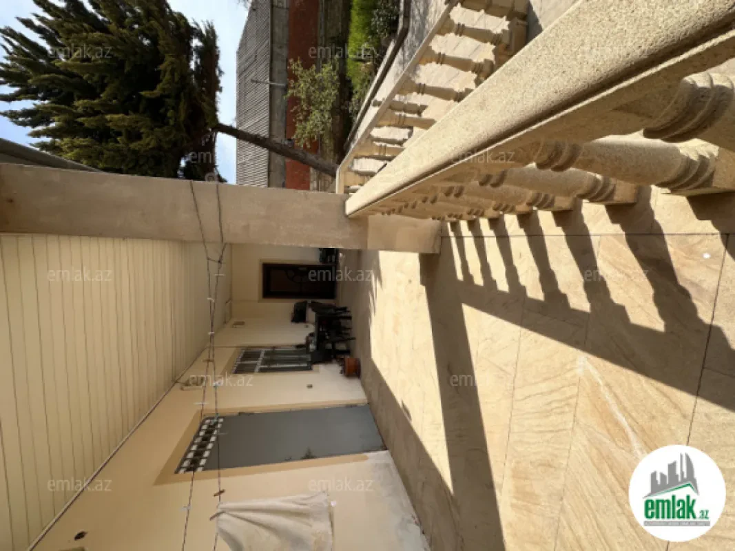 Satılır 4 otaqlı həyət evi 150 m²